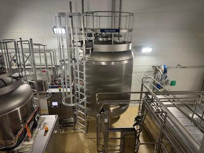 Overview picture of 2010 Tetra pak Tetra Alsafe Aseptic tank 12.518L